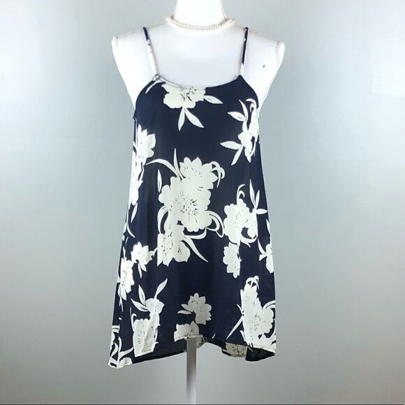 Peach Love Blue White Floral Top Spaghetti… - Picture 1 of 8